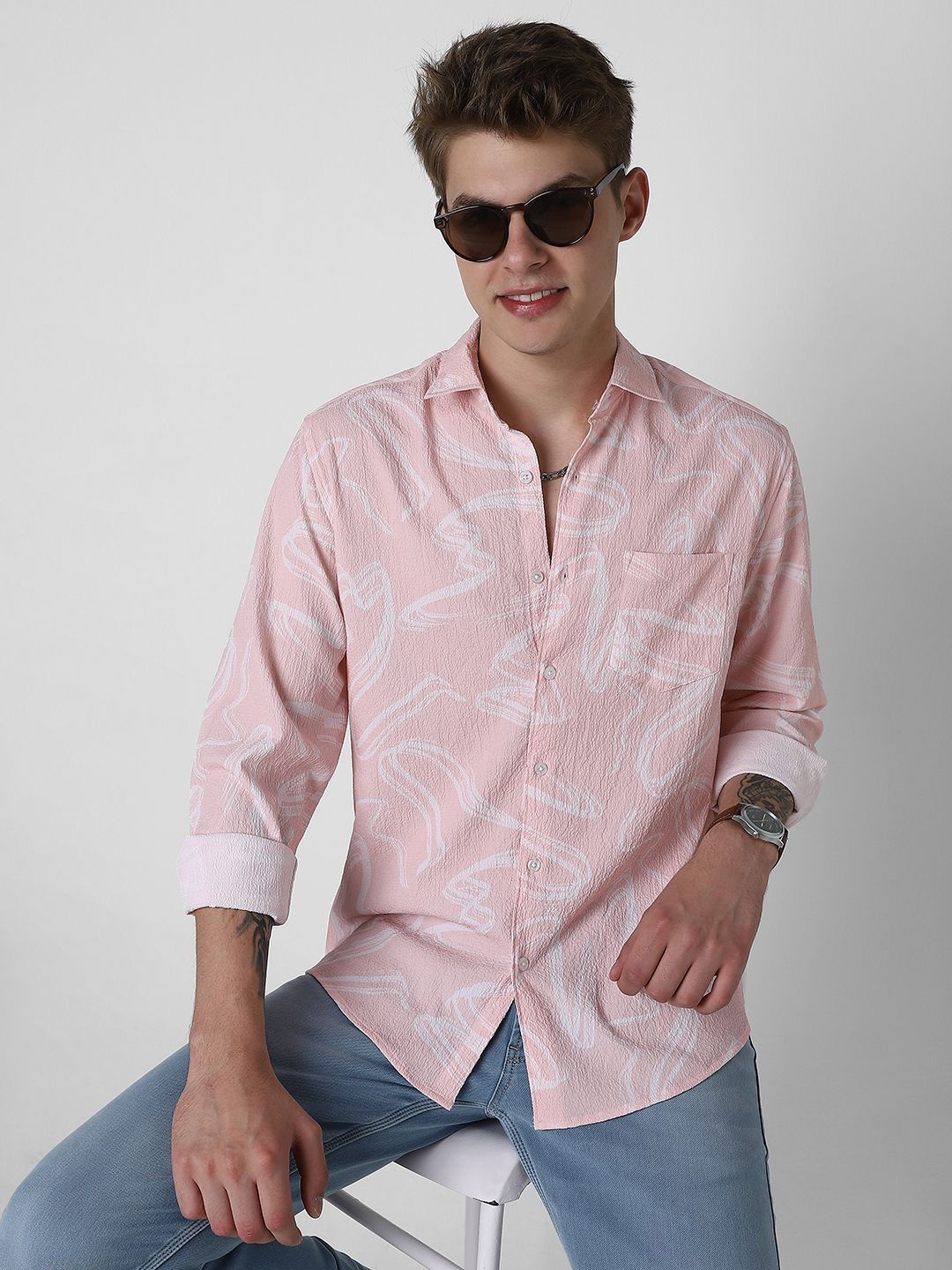 VASTRADO Men Classic Slim Fit Floral Opaque Printed Casual Shirt