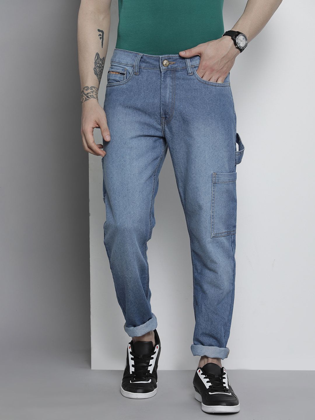 The Indian Garage Co Men Relaxed Fit Heavy Fade Stretchable Jeans