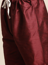 SOJANYA Men Solid Kurta with Churidar