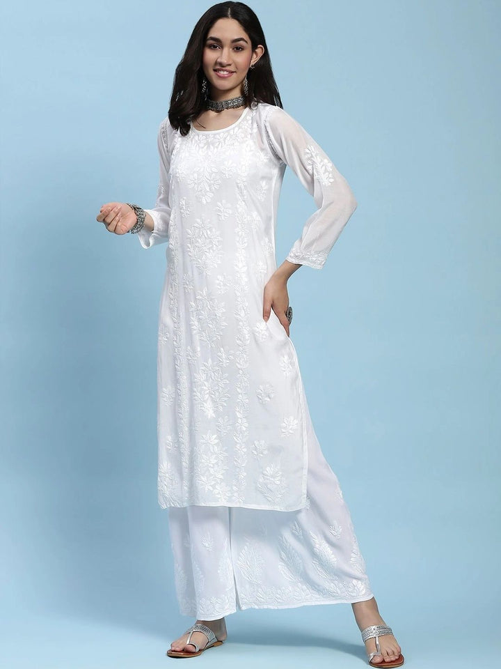 Rumah Wanita Chikankari Motif Etnik Bersulam Kurta Chikankari