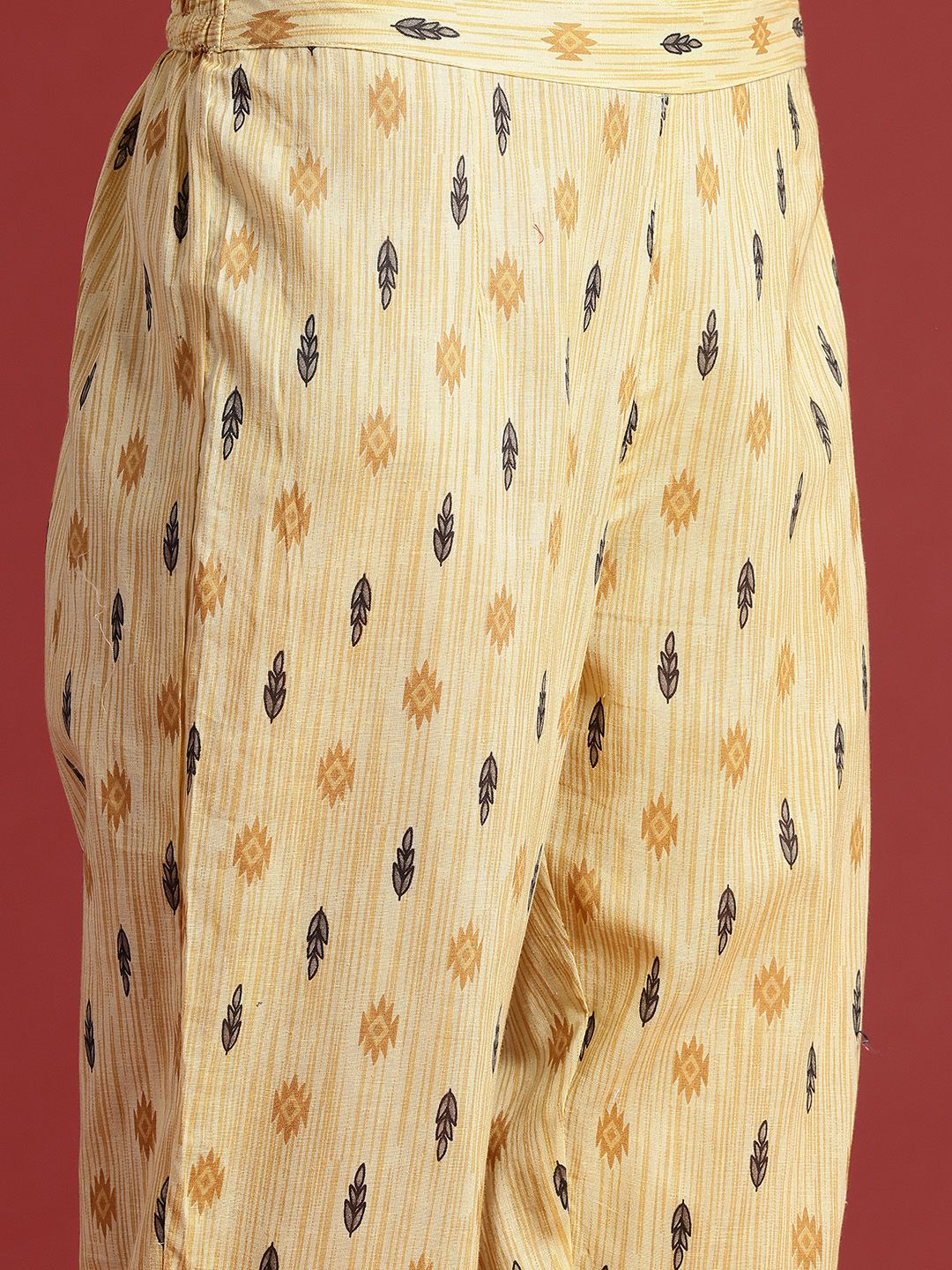 Anouk Floral Printed Pure Cotton Kurta With Trousers & Dupatta