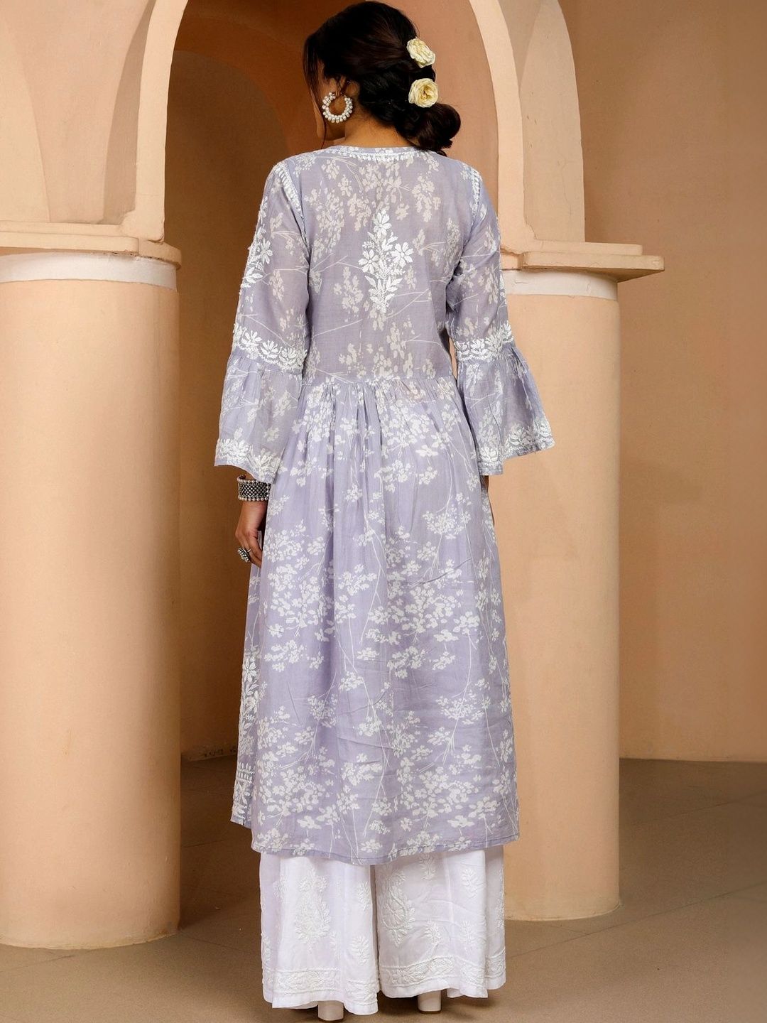 House of Chikankari Women Floral Embroidered Bell Sleeves Chikankari Kurta