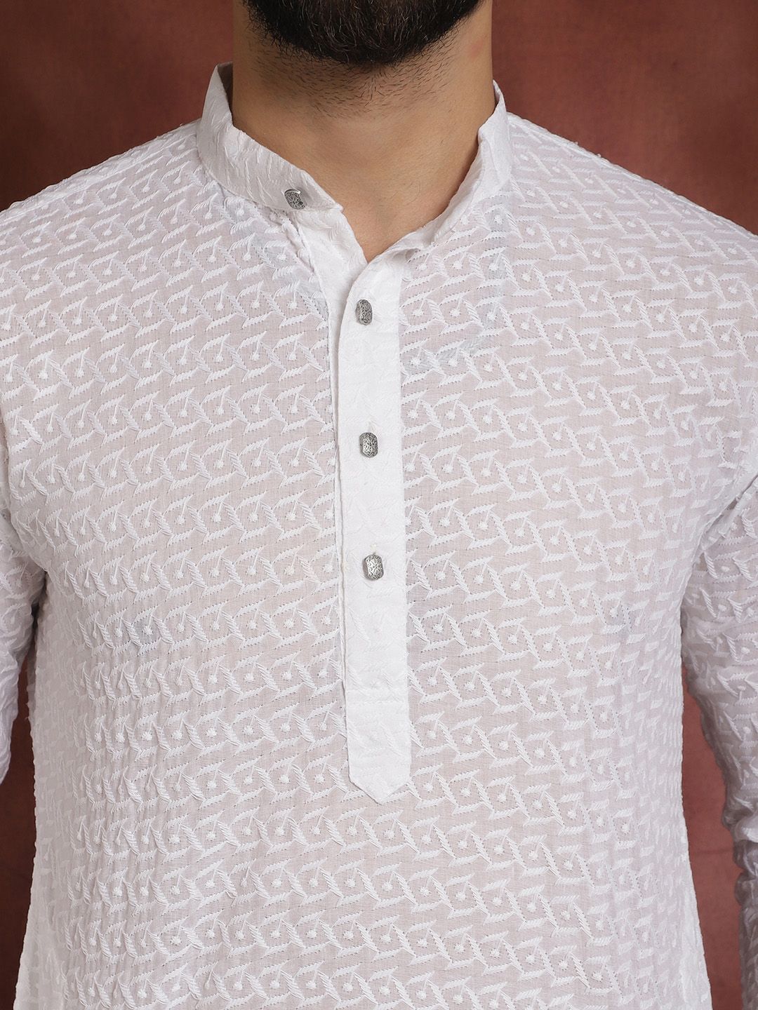Anug oleh SOJANYA Men White Chikankari Kurta