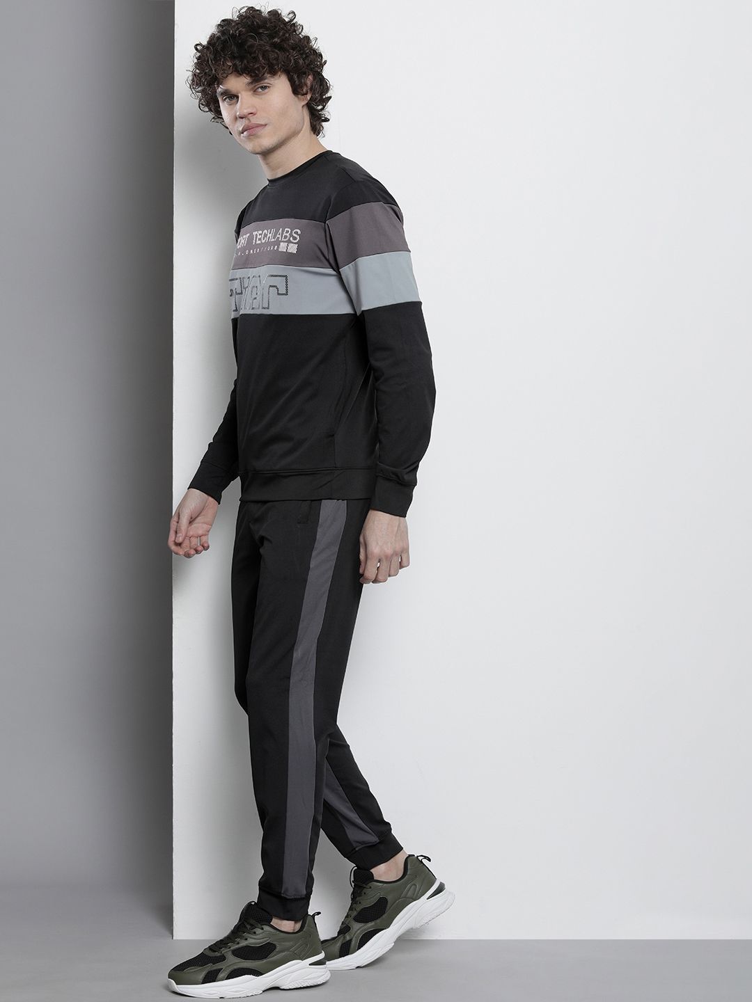 The Indian Garage Co Men Colourblocked Tracksuit