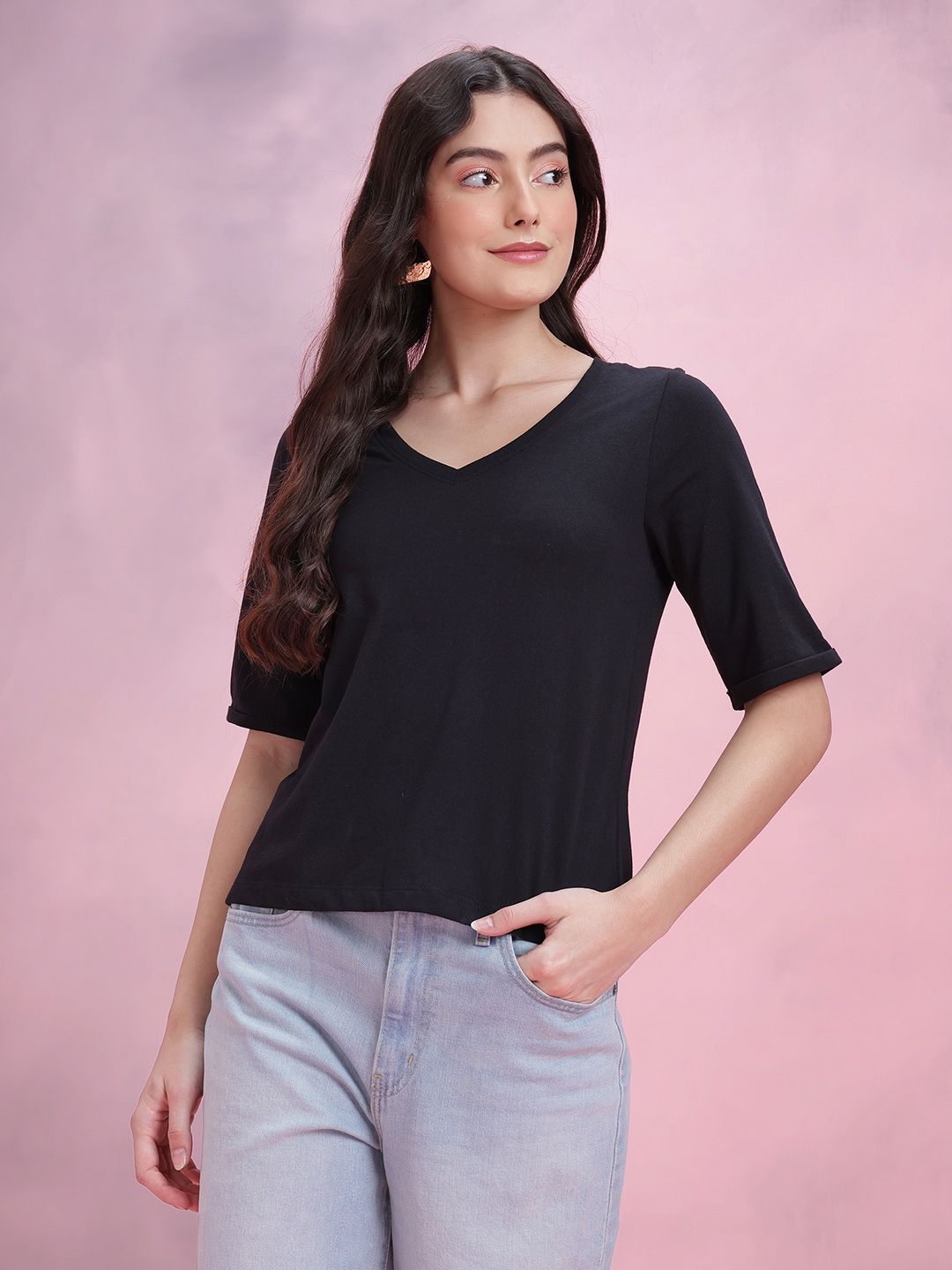 DressBerry V-Neck Regular Fit T-shirt