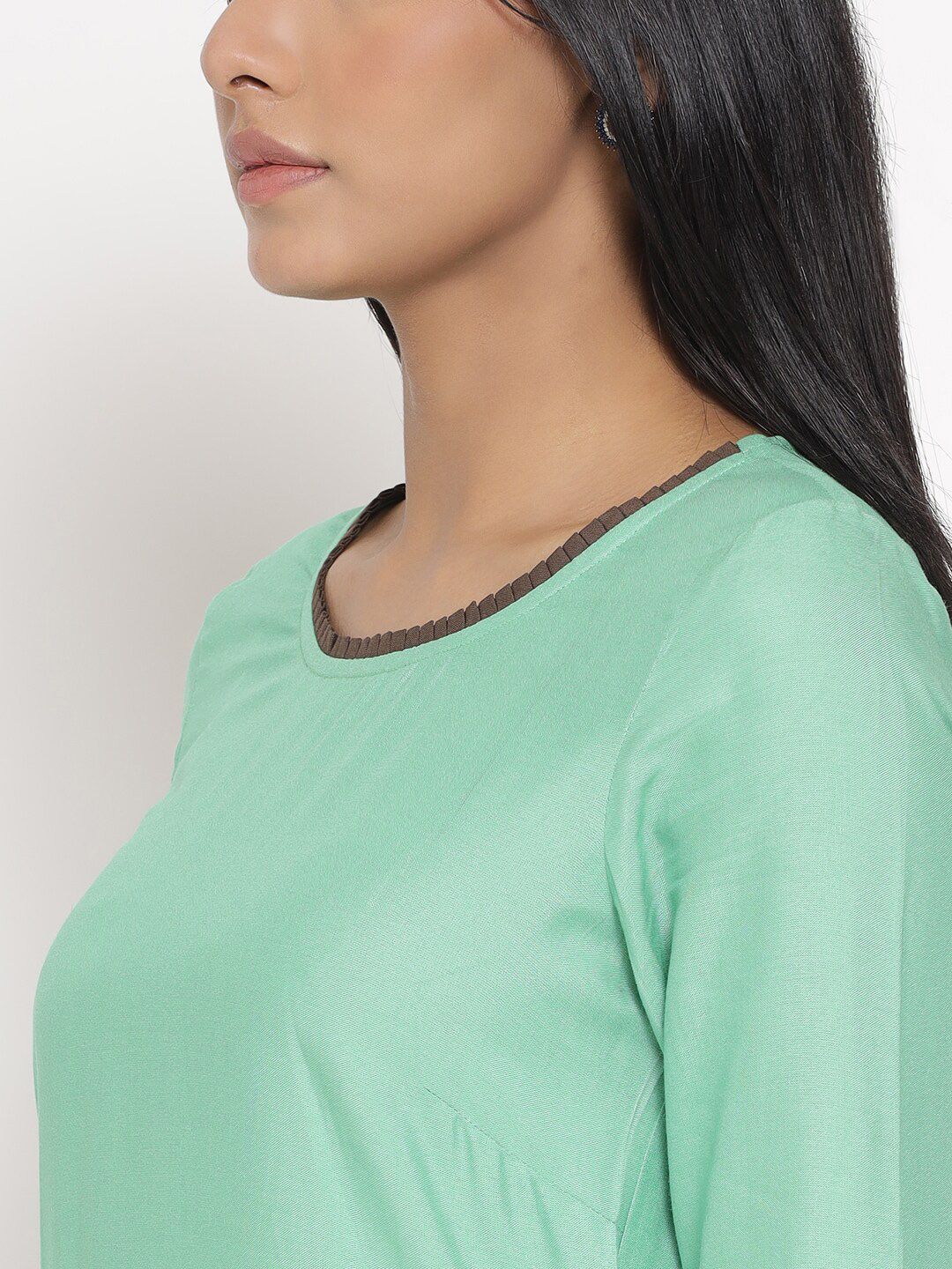 AURELIA Women Colourblocked Kurta with Palazzos