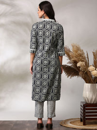 Anouk Black Floral Printed Straight Kurta With Trouser
