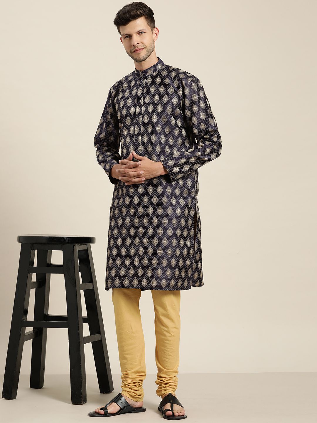 SOJANYA Lelaki Navy Blue & Golden Jacquard Woven Design Kurta