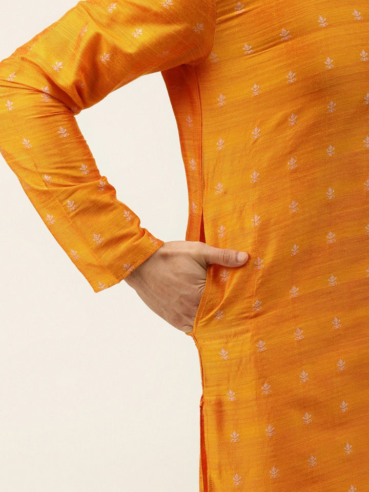 SOJANYA Men Orange & Off-White Ethnic Motifs Kurta with Churidar & Nehru Jacket