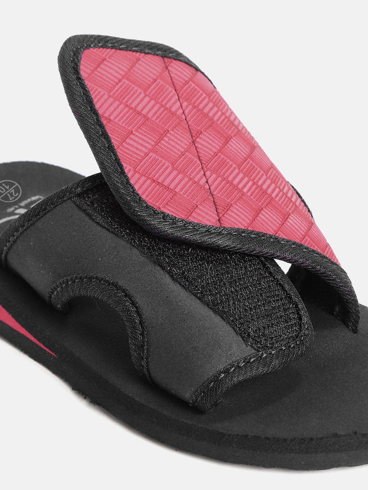 YK Girls Black & Pink Textured Sliders