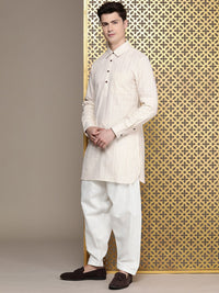 House of Pataudi Men Woven Design Regular Jashn Kurta With Pajamas Set
