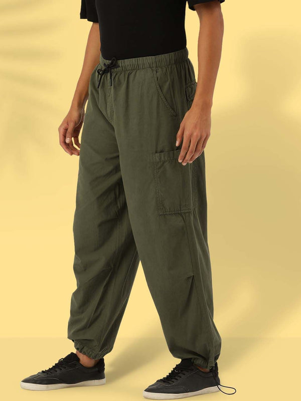 Bene Kleed Men Mid Rise Parachute Fit Pure cotton Cargos Trouser