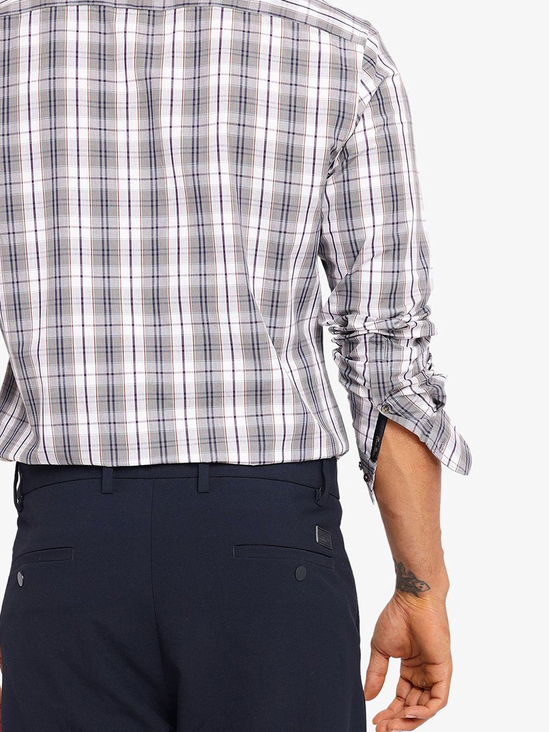 RARE RABBIT Men Comfort Spread Collar Tartan Checked Cotton Casual Shirt