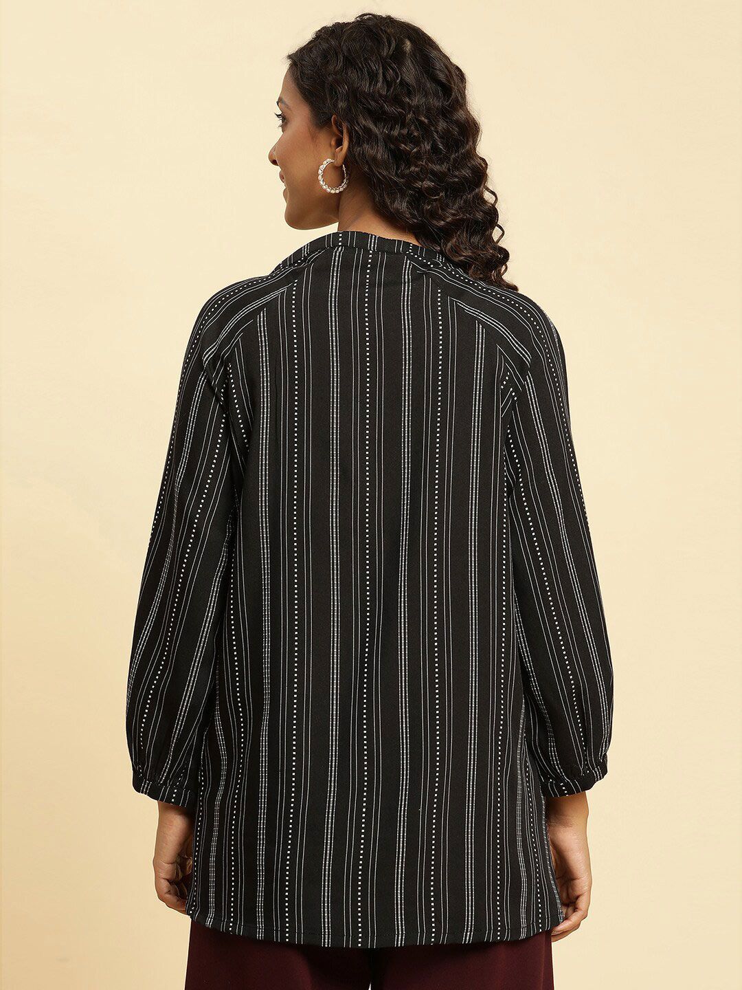 W Black Striped Tie-Up Neck Raglan Sleeves Longline Top