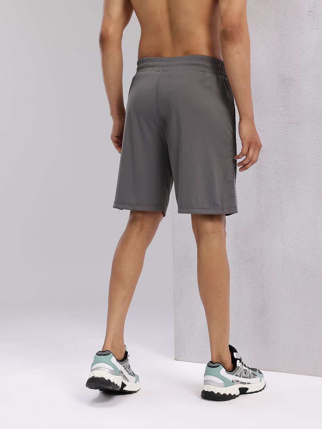 HRX by Hrithik Roshan Men Stripe Detail Training Shorts
