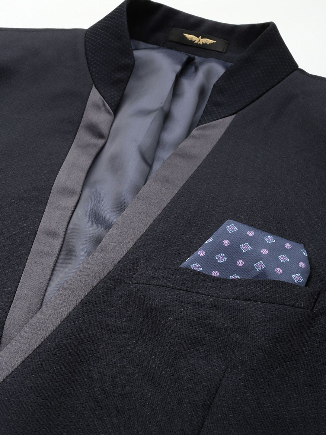 Park Avenue Super Slim Fit Self Design Notched Lapel Single-Breasted 2 Piece Suits
