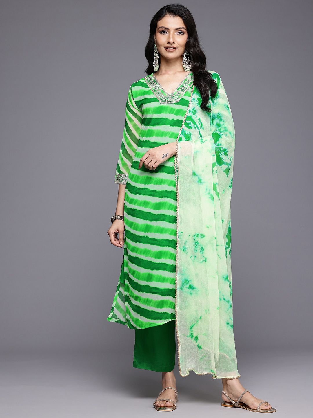 Varanga Leheriya Printed Sequinned Kurta With Trousers & Dupatta