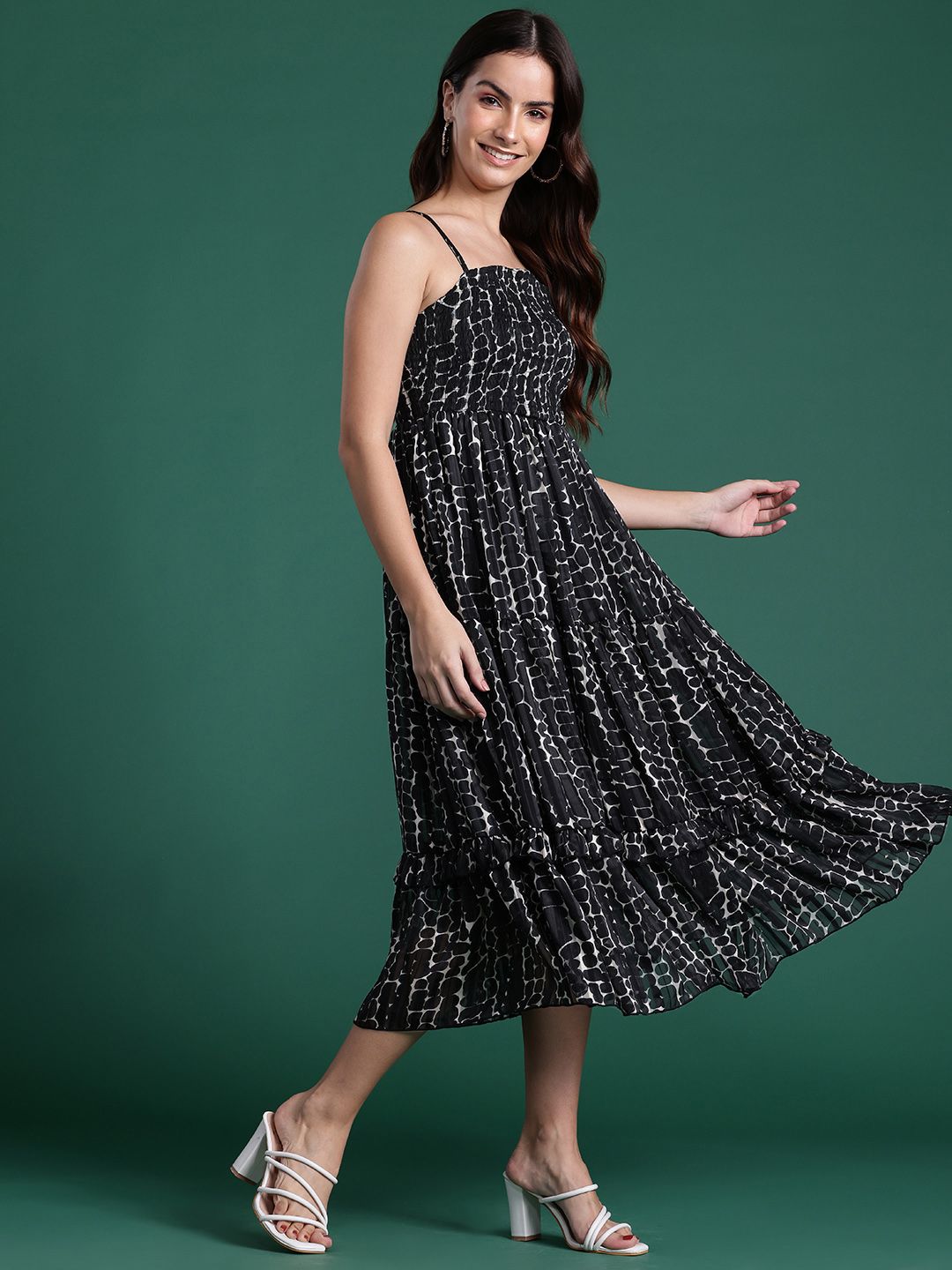 DressBerry Printed Tiered A-Line Midi Dress