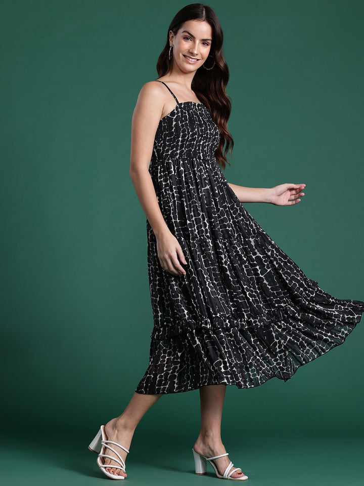 DressBerry Printed Tiered A-Line Midi Dress