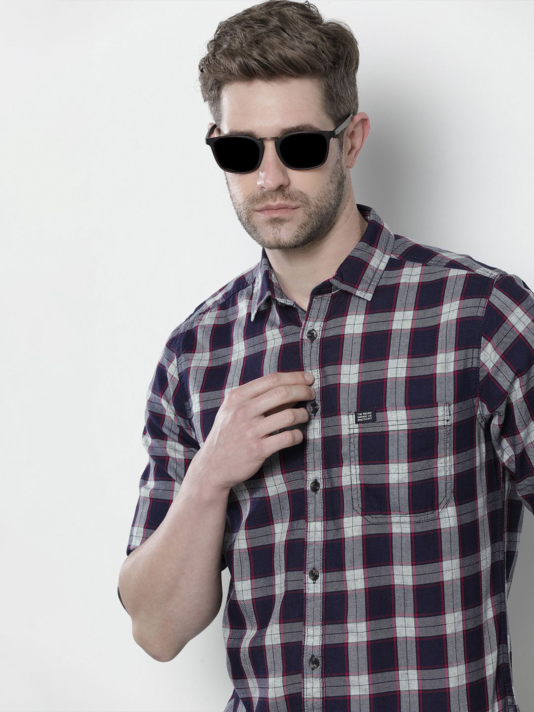 The Indian Garage Co Men Navy Blue & White Cotton Tartan Checked Casual Shirt