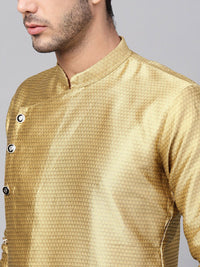 SOJANYA Kurta Lurus Tenunan Berwarna Emas Lelaki