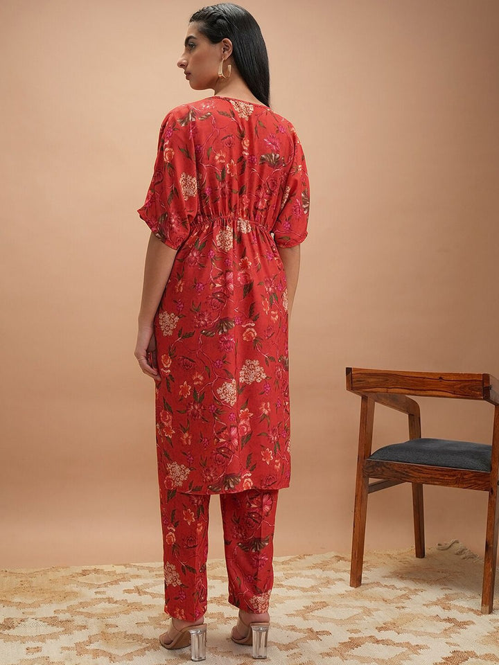 Vishudh Printed Round Neck Kaftan With Pants Co-Ords