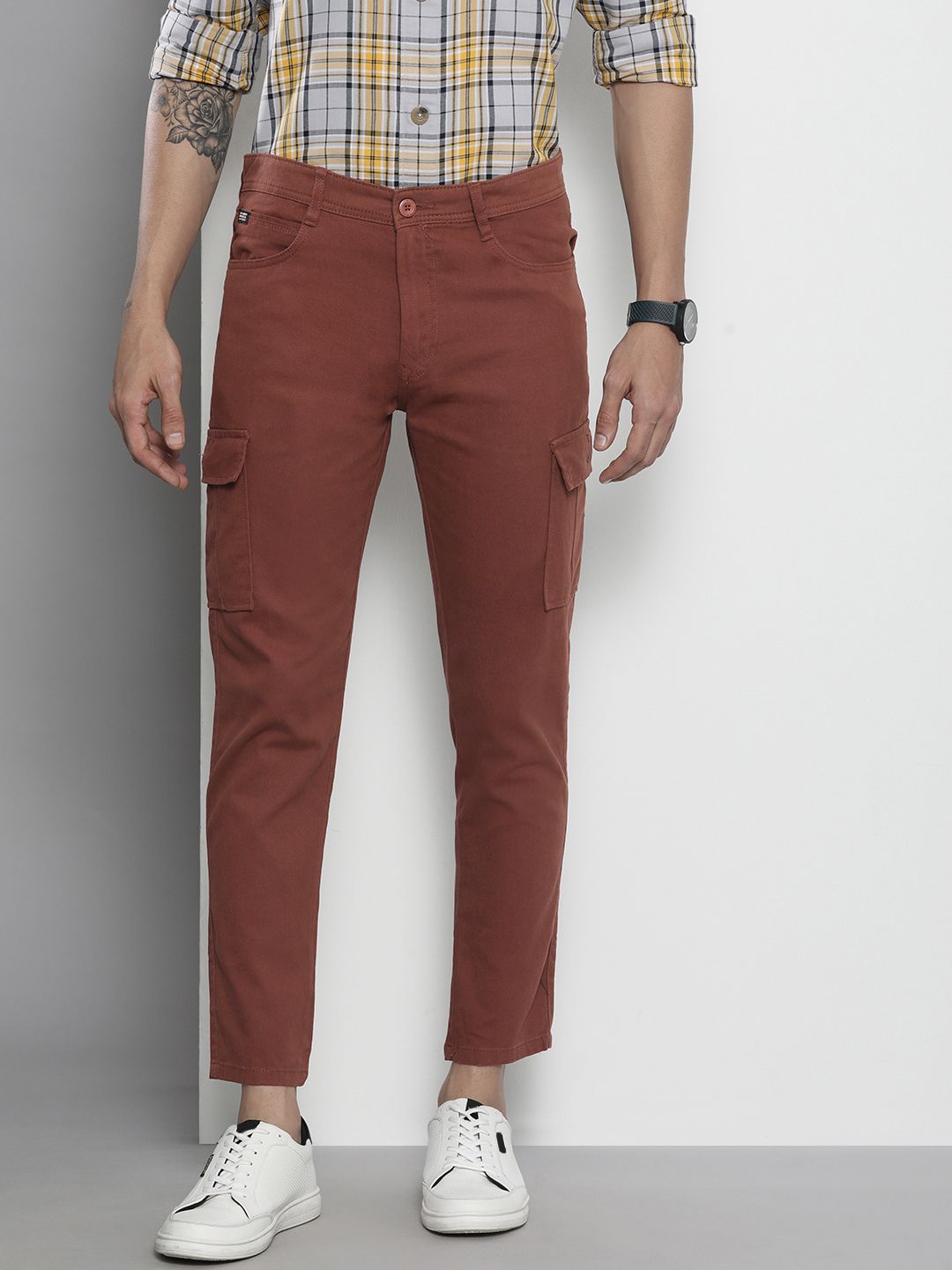 The Indian Garage Co Men Rust Slim Fit Cargos Trousers