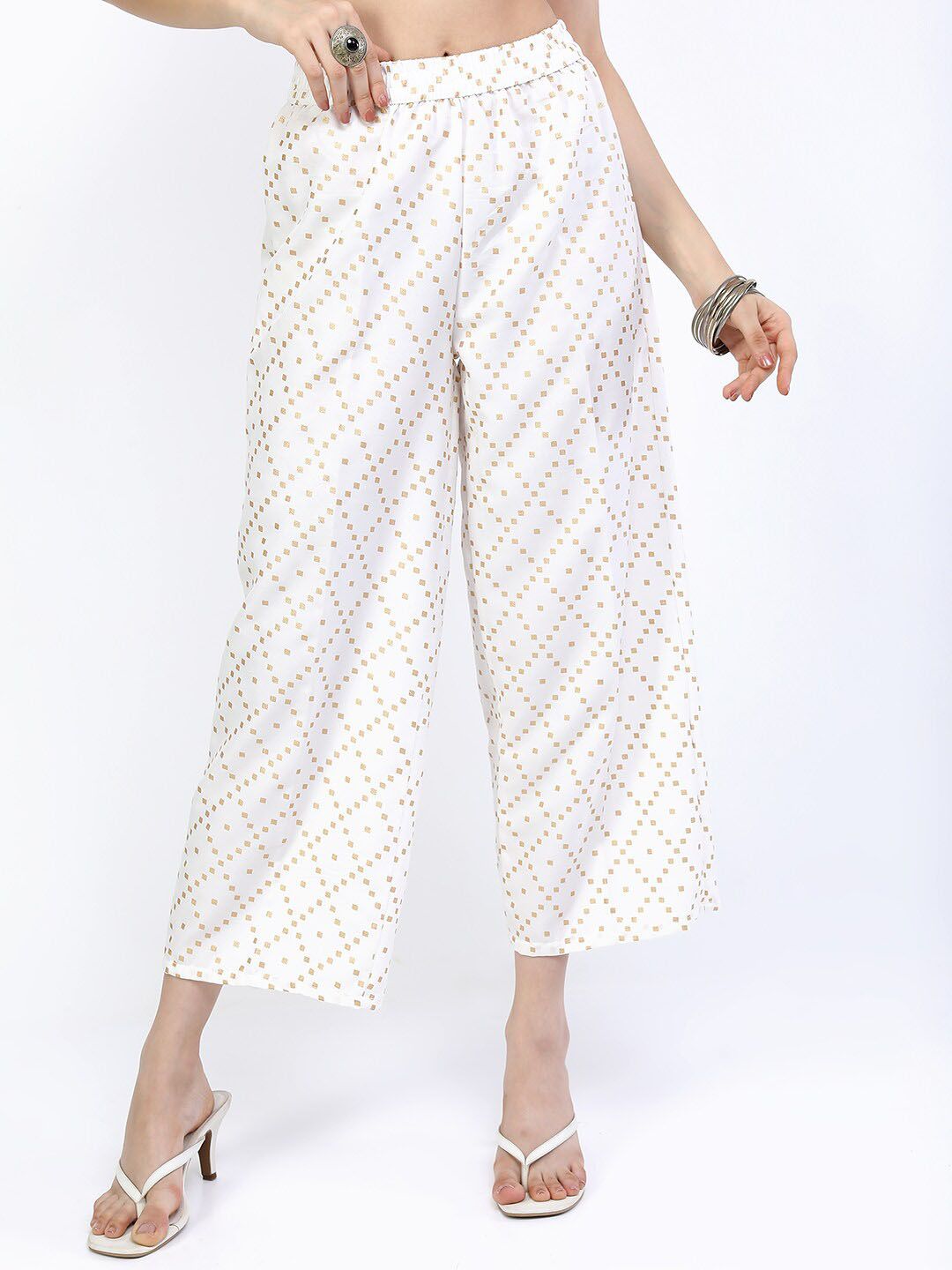 Vishudh Women Blue Floral Printed Kurta with Trousers & With Dupatta