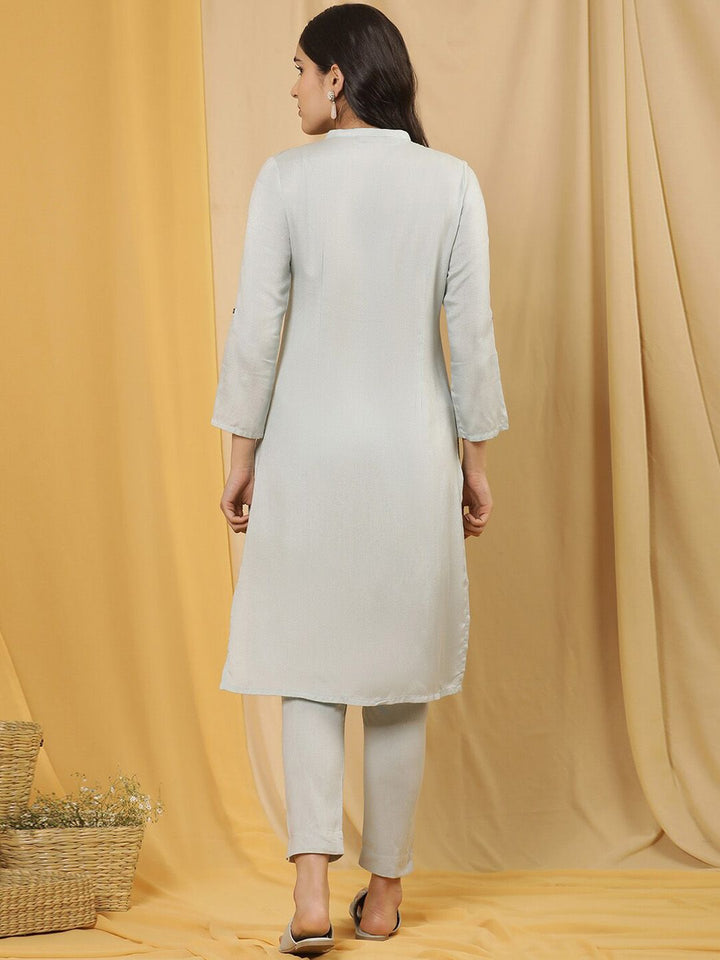 W Geometric Printed Regular Kurta with Trousers