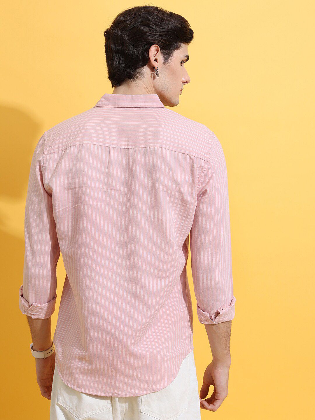 HIGHLANDER Pink Slim Fit Striped Casual Shirt