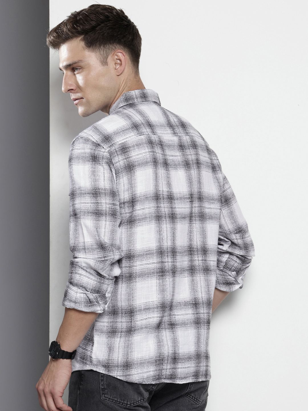 The Indian Garage Co Men Black Slim Fit Checked Double Flap Casual Shirt