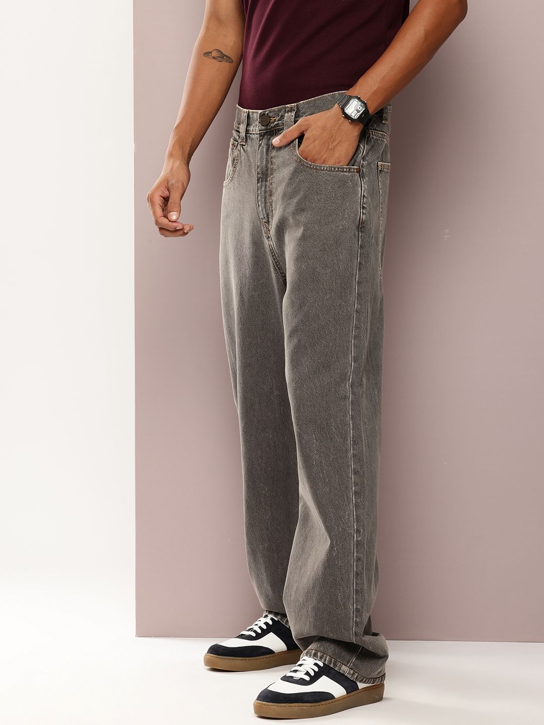 DILLINGER Men Relaxed Fit Light Fade Stretchable Jeans