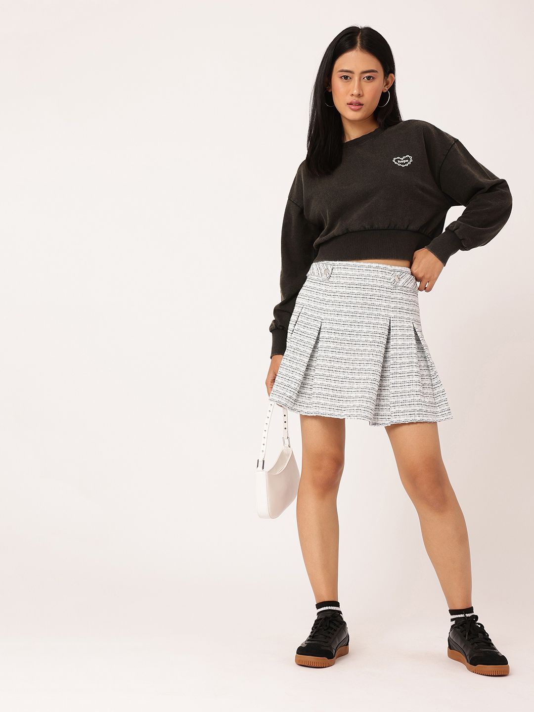 DressBerry Cotton Terry Relaxed Fit Crop Washed Sweatshirts
