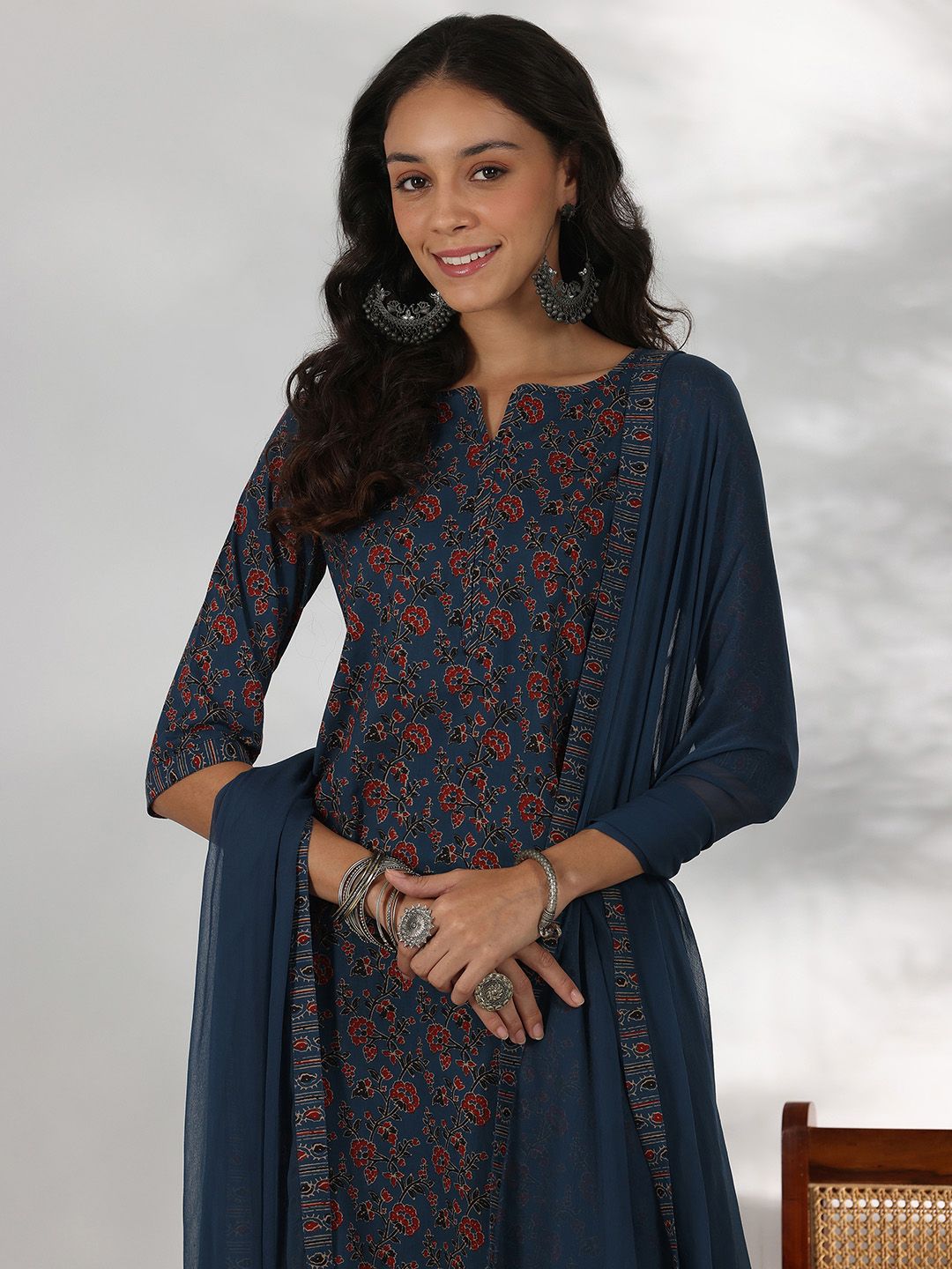 Libas Floral Printed Notch Neck Pure Cotton Straight Kurta with Palazzos & Dupatta