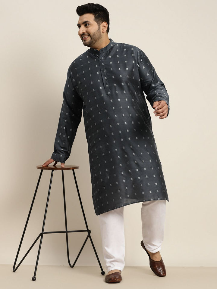 SOJANYA PLUS Lelaki Charcoal Grey & Silver Jacquard Silk Woven Design Kurta Lurus