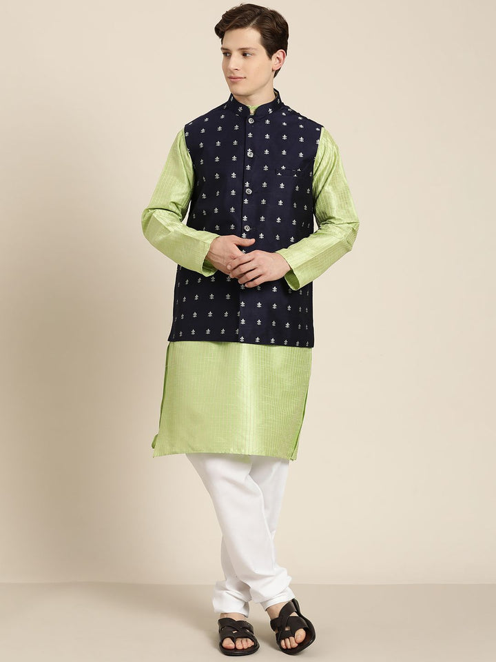 SOJANYA Men Green & Beige Thread Work Straight Kurta Churidar & Jaket Nehru