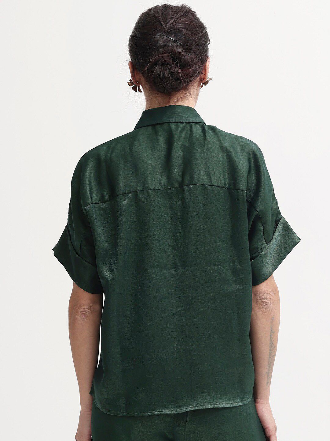 Rareism dilanjutkan lengan baju baju kapas atas