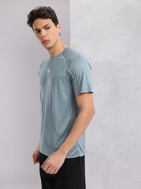 HRX by Hrithik Roshan Contrast Stitches Raglan Sleeves Rapid-Dry Training T-shirt