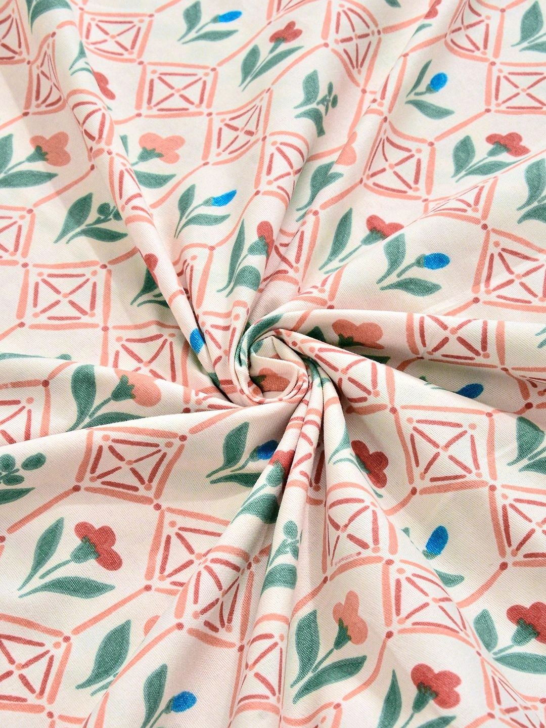 KLOTTHE Floral 300 TC Cadar Bujang Berwarna Krim dengan 1 Sarung Bantal