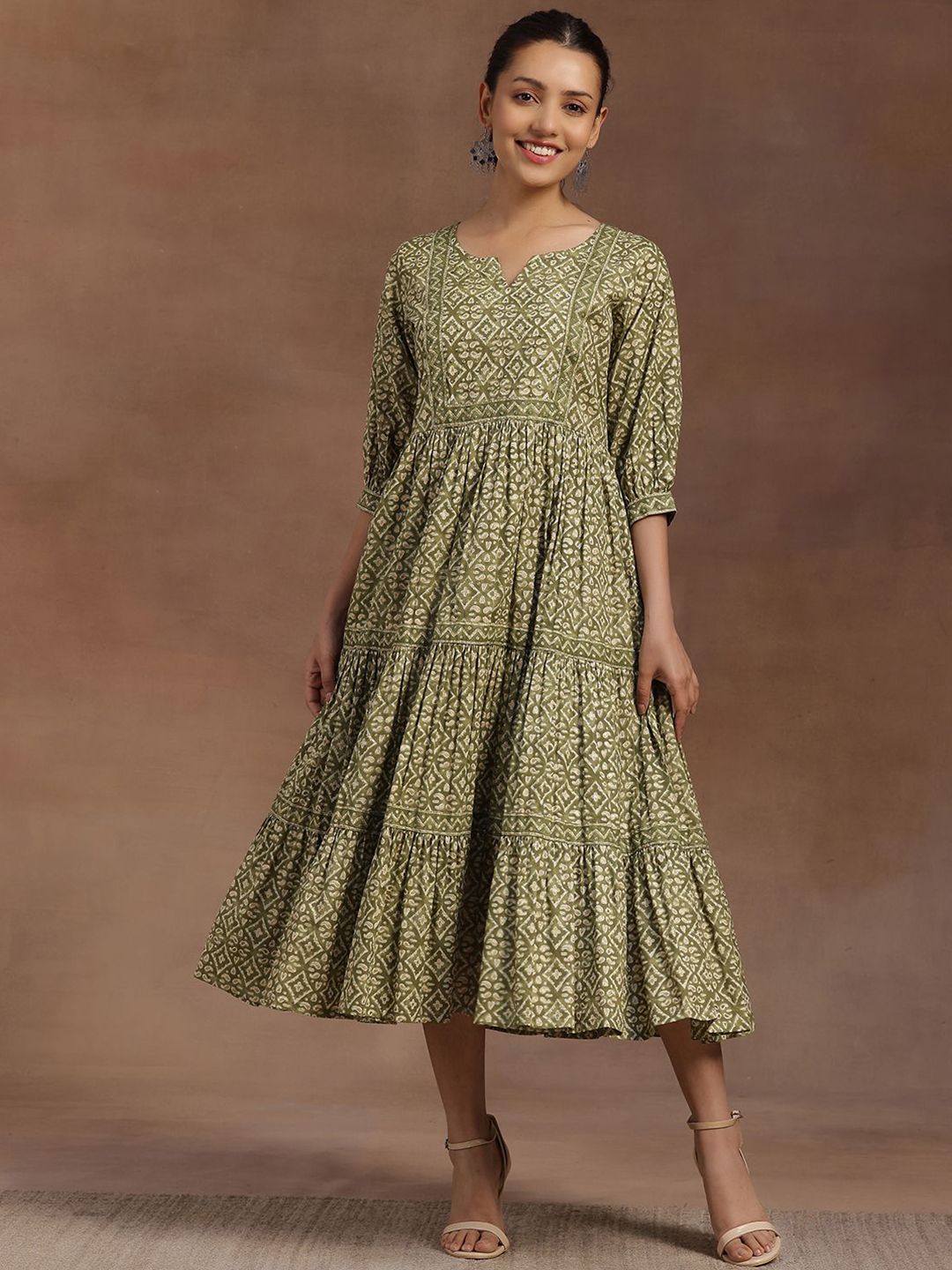 Libas Women Ethnic Motifs Print Puff Sleeve Layered A-Line Midi Dress