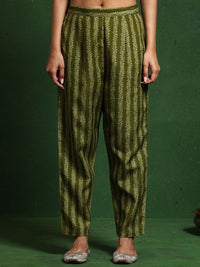 Varanga Floral Printed V-Neck Straight Kurta With Trousers And Dupatta