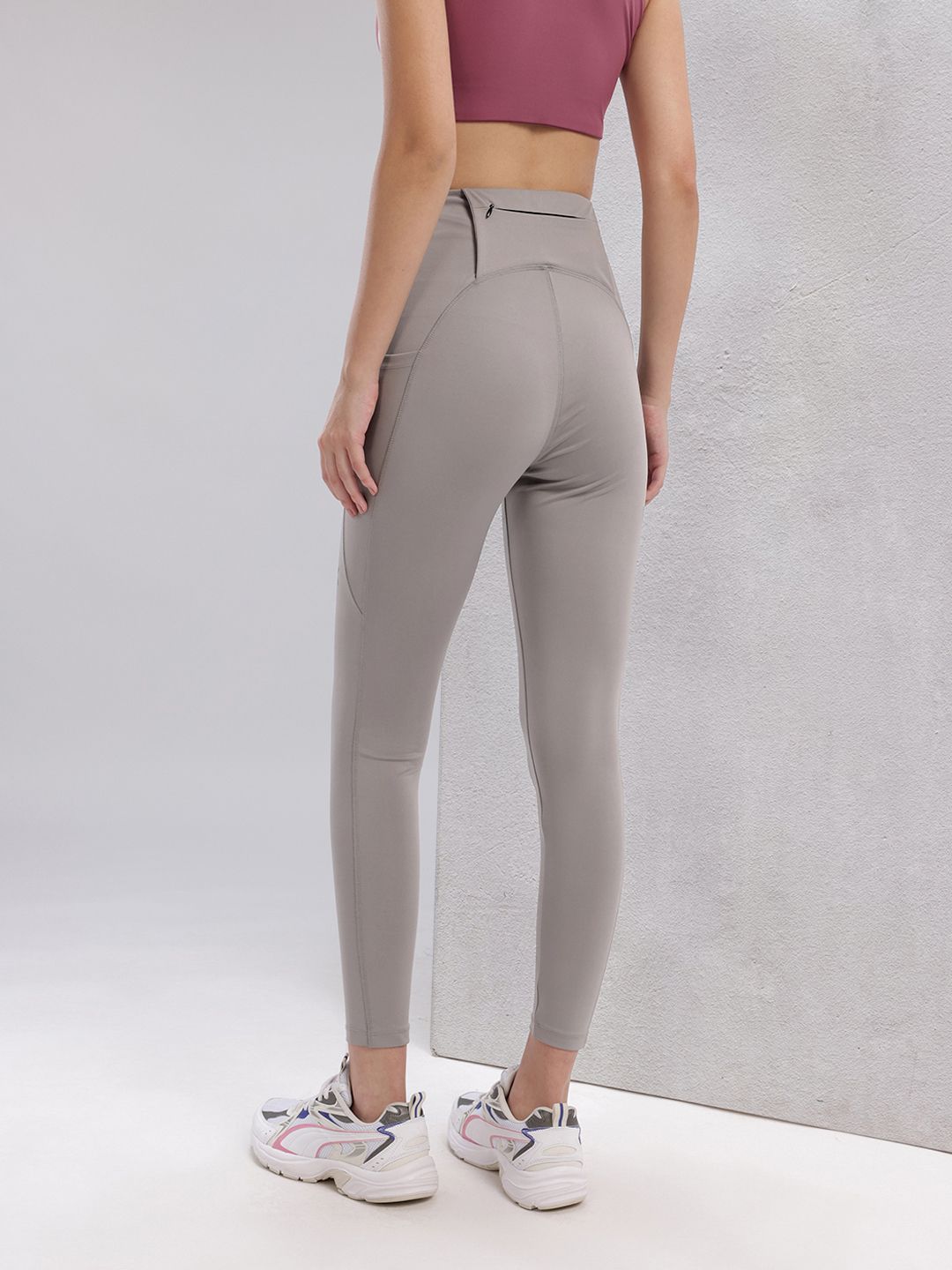 HRX by Hrithik Roshan Women Rapid-Dry Cropped Running Tights