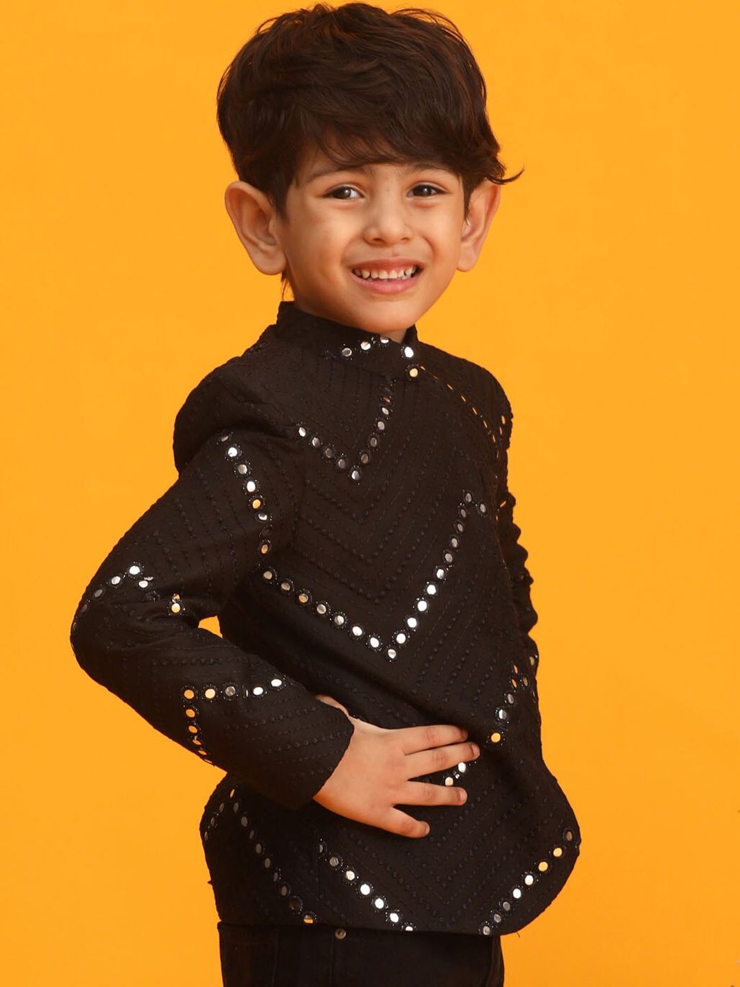 VASTRAMAY Boys Mirror Work Embroidered Slim-Fit Bandhgala Ethnic Blazer