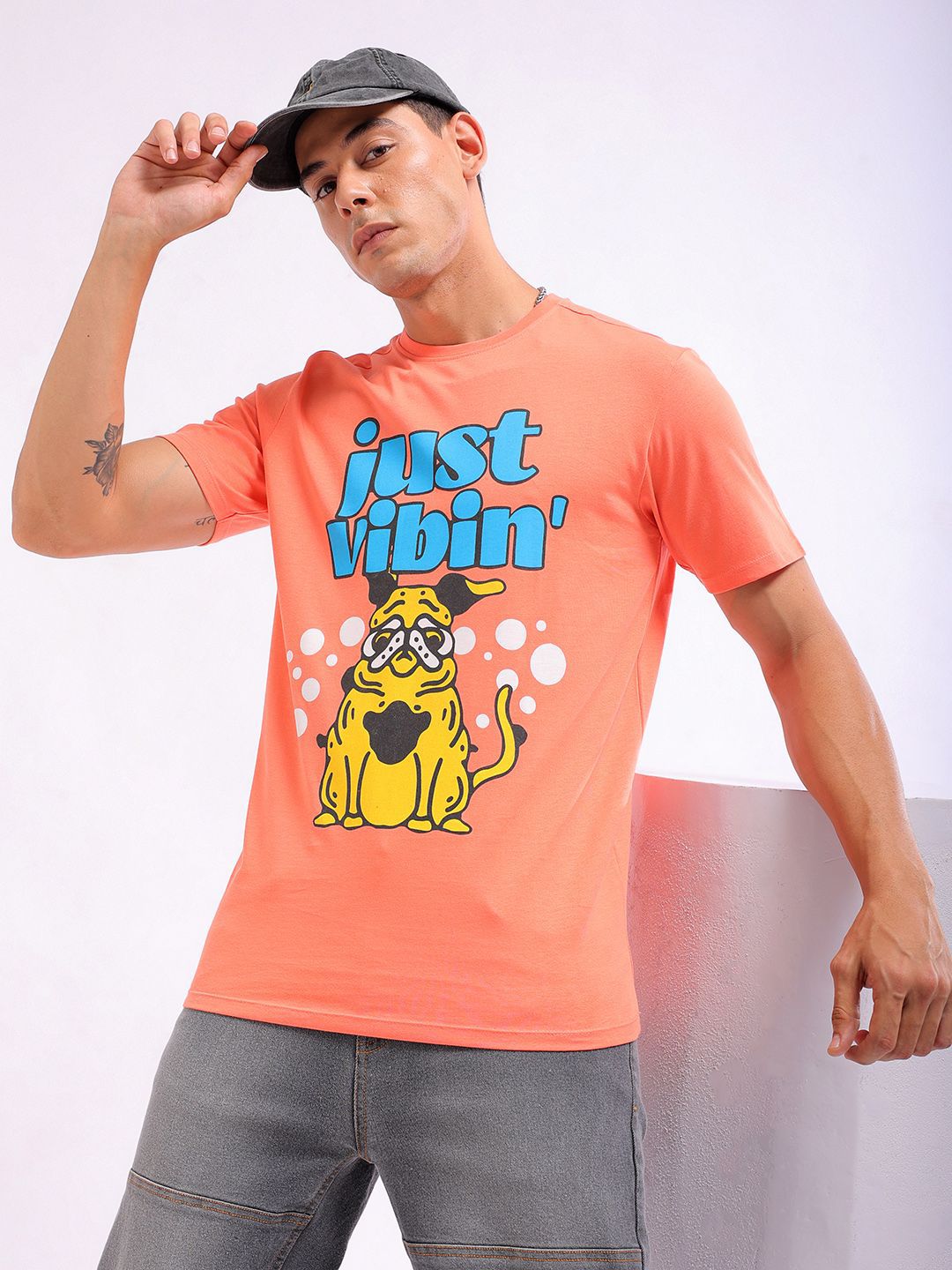 The Indian Garage Co Men Typography Printed Round Neck Slim Fit T-shirt