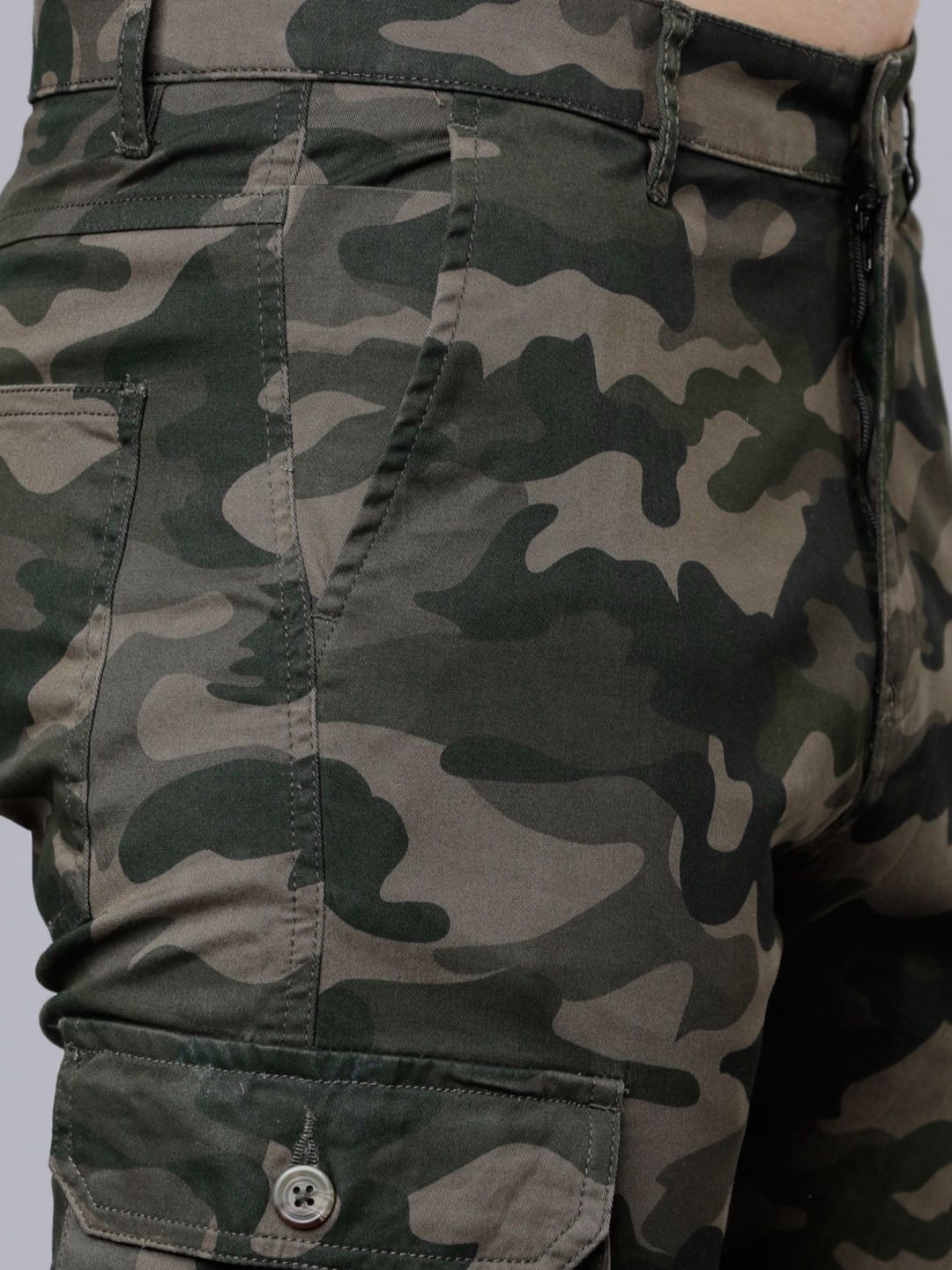 HIGHLANDER Men Olive Green Slim Fit Printed Cargos