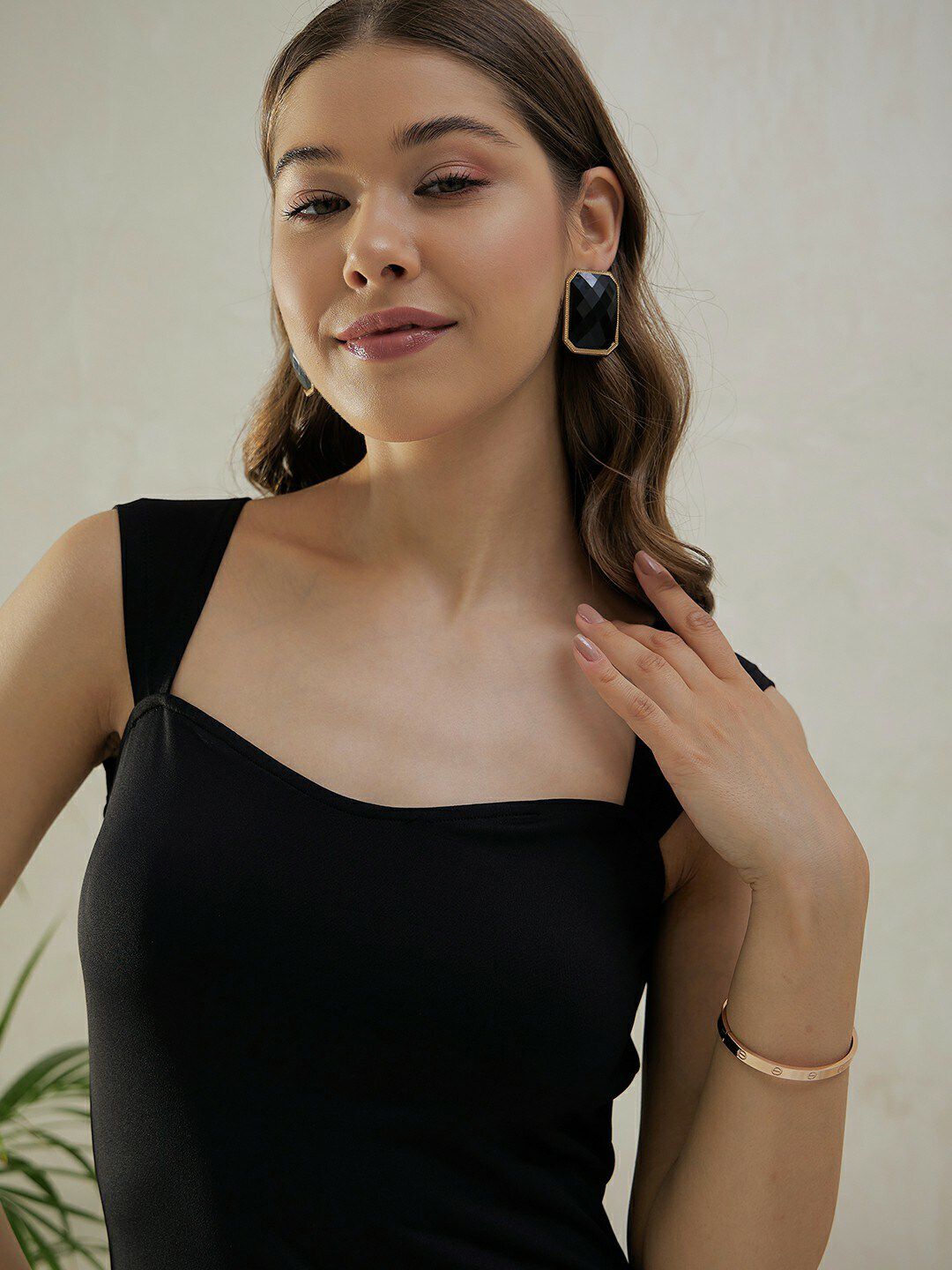 Berrylush Black Sweetheart Neck Shoulder Straps Bodycon Mini Dress