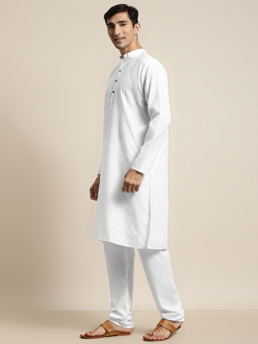 SOJANYA Men White Self Checked Kurta with Churidar