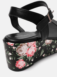DressBerry Floral Printed Printed Wedges