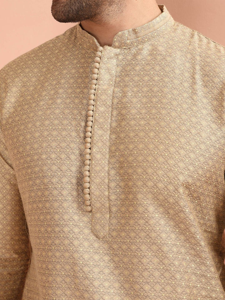 KISAH Men Ethnic Motifs Woven Design Kurta with Churidar