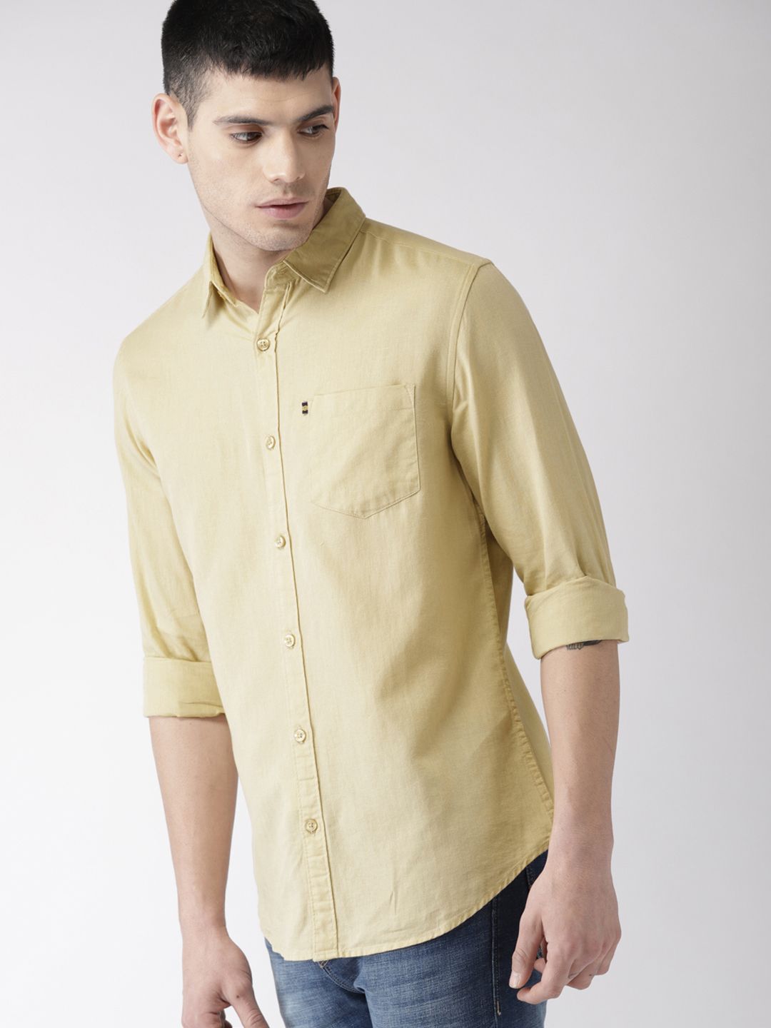 HIGHLANDER Men Beige Slim Fit Solid Casual Shirt